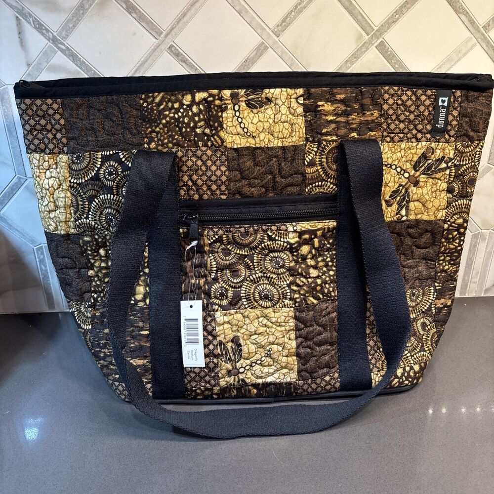NWT Donna Sharp Medium Quilt Shoulder Bag Dragonfly Messenger 11”x16” Zip Pocket